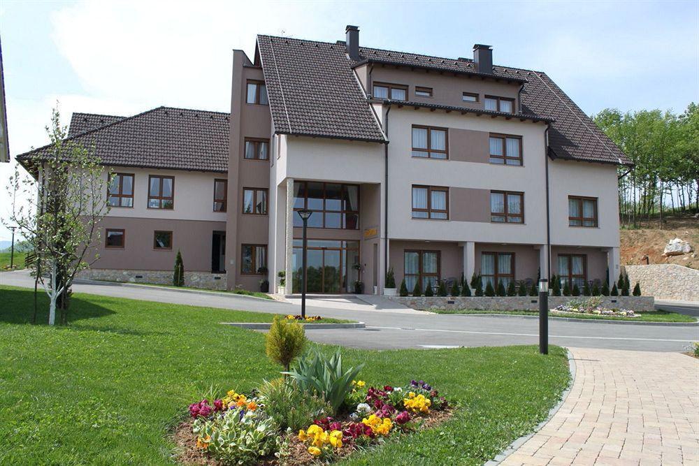 Hotel Degenija Seliste Dreznicko Dış mekan fotoğraf