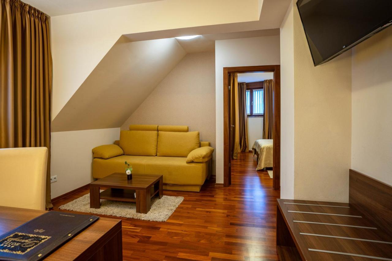 Hotel Degenija Seliste Dreznicko Dış mekan fotoğraf