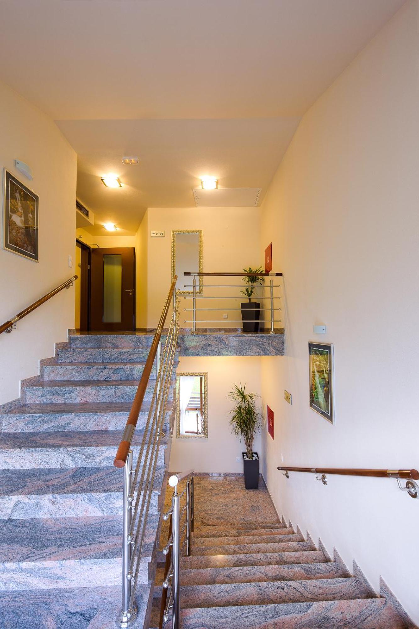 Hotel Degenija Seliste Dreznicko Dış mekan fotoğraf